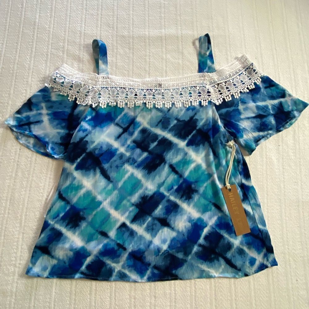 Hailey Lyn Petite's XLP Off the Shoulder Top